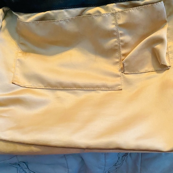 Chanel Rodeo Drive Hobo - Picture 10 of 12